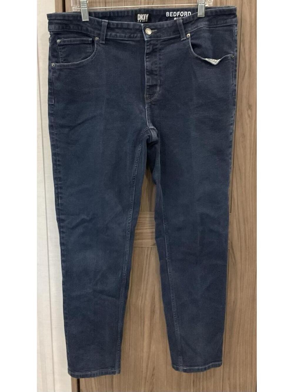 DNKY Bedford Slim Fit Mens Stretchy Jeans Size 36W 30 L